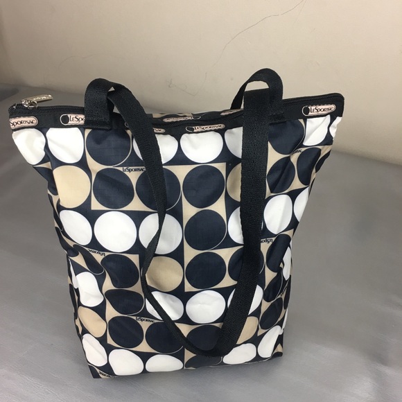 Lesportsac medium large polka dot shoulder / tote - Picture 2 of 9